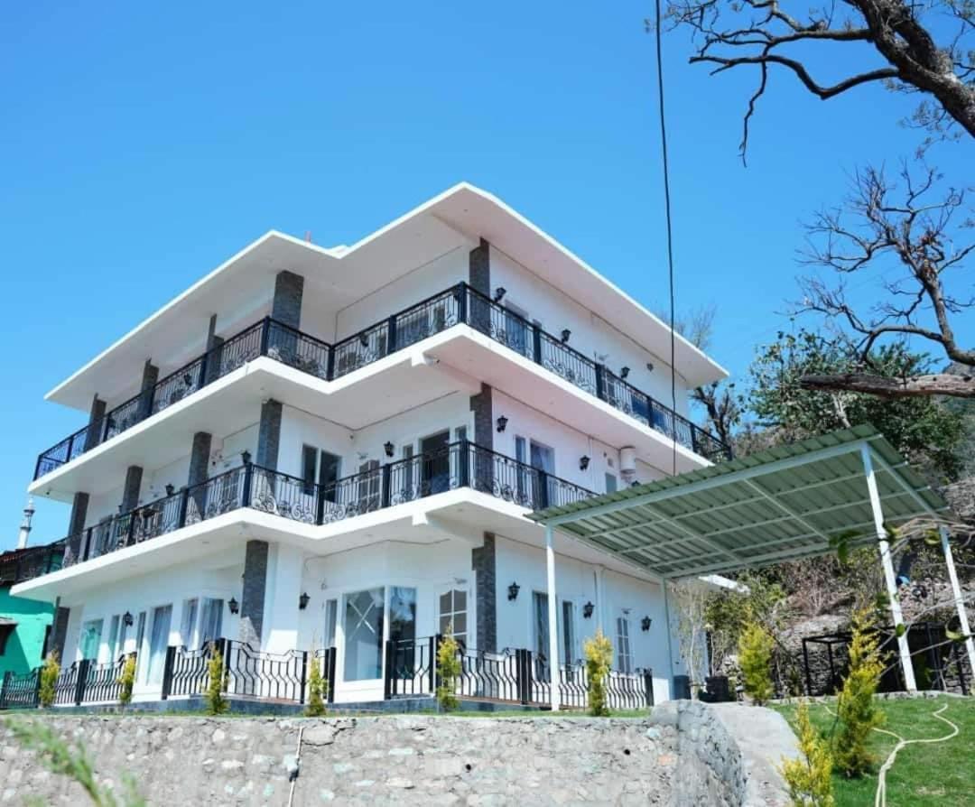 The Periwinkle Homestay Бхімтал Екстер'єр фото